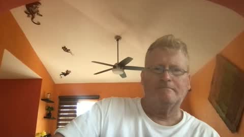 Hola online show from 28, 4, 2026