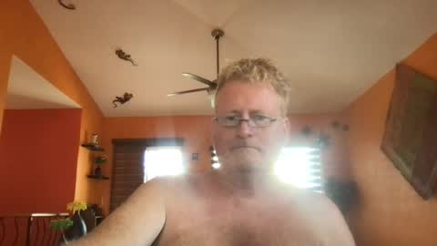 Snapshot of tomascausa chatting on 21, 7, 2026 Hola online show from 21, 7, 2026