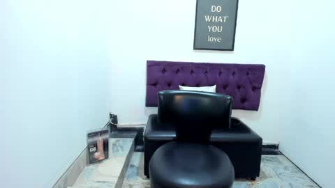 Snapshot of tomboy_natali chatting on 16, 5, 2026 IAN SAYD online show from 16, 5, 2026