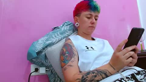 Blue online show from 17, 9, 2025