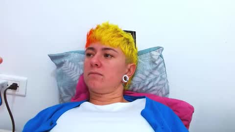 Blue online show from 20, 12, 2025