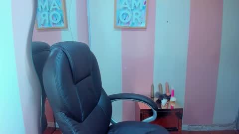 tomboygirl69 online show from 19, 11, 2025