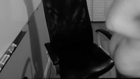 Snapshot of tombrockmoen2 chatting on 4, 10, 2025 tombrockmoen2 online show from 4, 10, 2025