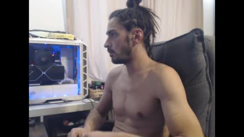 Snapshot of tomentomo chatting on 3, 12, 2024 Tont online show from 3, 12, 2024