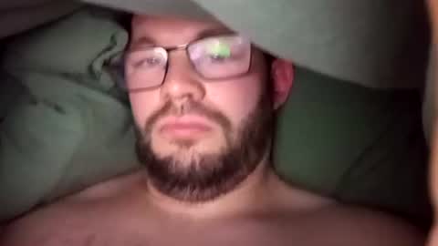 Snapshot of tomlaw1991 chatting on 1, 11, 2025 tomlaw1991 online show from 1, 11, 2025