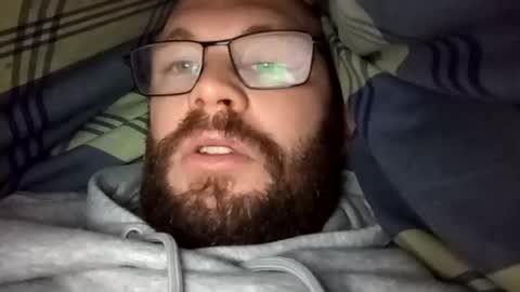 Snapshot of tomlaw1991 chatting on 1, 2, 2026 tomlaw1991 online show from 1, 2, 2026