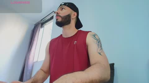 Snapshot of tommel_bailey chatting on 23, 5, 2026 Tommel Bailey online show from 23, 5, 2026