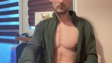 tommi77799 online show from 19, 1, 2026