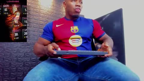 Snapshot of tommike388 chatting on 23, 2, 2026 Tom Mike online show from 23, 2, 2026