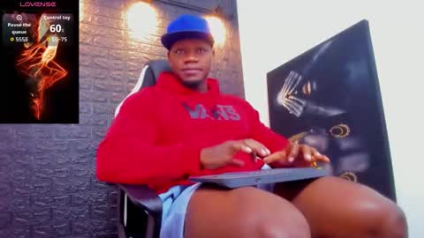 Snapshot of tommike388 chatting on 28, 2, 2026 Tom Mike online show from 28, 2, 2026