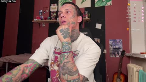 Snapshot of tommy__gun_ chatting on 6, 1, 2025 Tommy and Katana online show from 6, 1, 2025