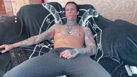 Snapshot of tommy__gun_ chatting on 10, 2, 2025 Tommy and Katana online show from 10, 2, 2025