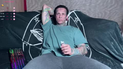 Snapshot of tommy__gun_ chatting on 12, 2, 2025 Tommy and Katana online show from 12, 2, 2025