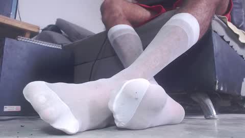   Thomas    online show from 26, 11, 2025