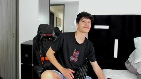   online show from 13, 2, 2025