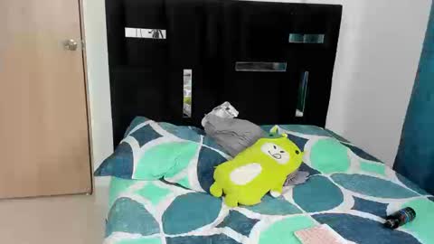   online show from 26, 9, 2025