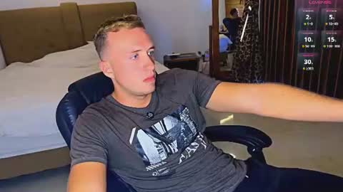 Snapshot of tommy_cumfinger chatting on 7, 7, 2026 Tommy online show from 7, 7, 2026