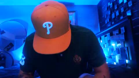 Snapshot of tommy_knuckles chatting on 18, 7, 2026 Tommy online show from 18, 7, 2026