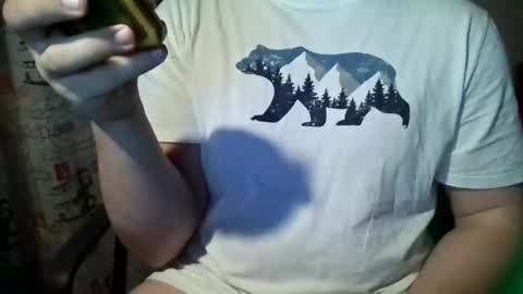 Snapshot of tommy_li_2 chatting on 2, 12, 2024 Tommi Li online show from 2, 12, 2024