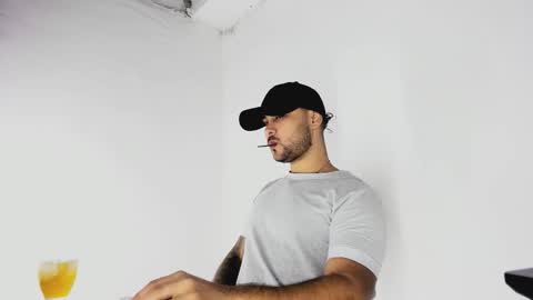 tommy_sccott online show from 30, 10, 2025