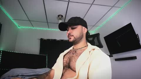 tommy_sccott online show from 3, 2, 2026