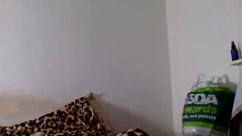 Snapshot of tommyandtomara chatting on 9, 5, 2026 tommyandtomara online show from 9, 5, 2026