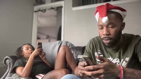 Snapshot of tommydabody chatting on 22, 12, 2025 tommydabody online show from 22, 12, 2025