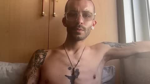 Snapshot of tommydesirex chatting on 30, 4, 2026 TOMMYDESIREX online show from 30, 4, 2026