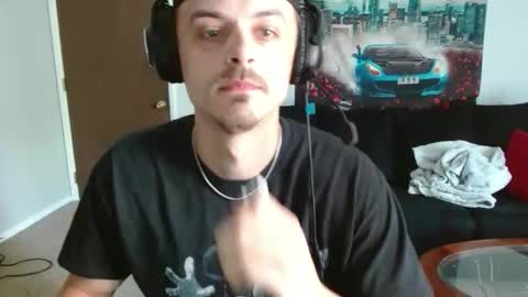 Snapshot of tommystrokes_ chatting on 13, 5, 2026 Tommy Strokes online show from 13, 5, 2026