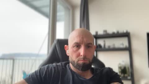 Thomas Fit online show from 4, 2, 2026