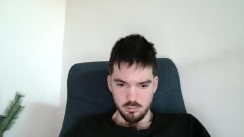 Snapshot of tomylind chatting on 28, 4, 2026 Onlyfans - Tomylind keep you in touch there online show from 28, 4, 2026