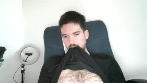 Snapshot of tomylind chatting on 10, 5, 2026 Onlyfans - Tomylind keep you in touch there online show from 10, 5, 2026
