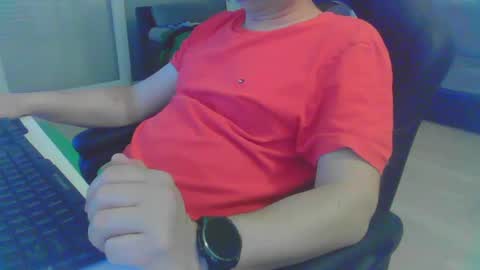 Snapshot of toncijukic chatting on 3, 1, 2025 toncijukic online show from 3, 1, 2025