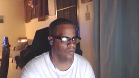 Snapshot of toni2814 chatting on 17, 1, 2026 Antonio online show from 17, 1, 2026