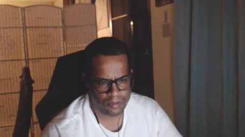 Snapshot of toni2814 chatting on 6, 5, 2026 Antonio online show from 6, 5, 2026