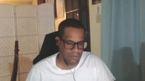 Snapshot of toni2814 chatting on 20, 5, 2026 Antonio online show from 20, 5, 2026