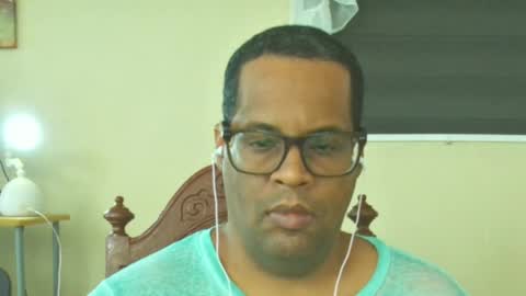 Snapshot of toni2814 chatting on 27, 5, 2026 Antonio online show from 27, 5, 2026