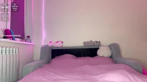 Snapshot of tonimechling chatting on 14, 2, 2026 Nana and Sara online show from 14, 2, 2026