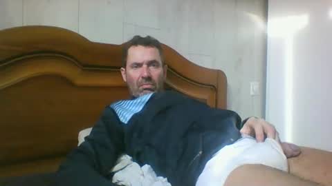 Snapshot of tonio1972 chatting on 19, 12, 2025 tonio1972 online show from 19, 12, 2025