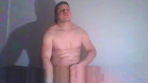 tonny54880 online show from 6, 2, 2025