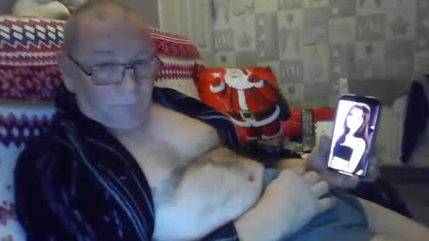 tony14712 online show from 13, 12, 2024
