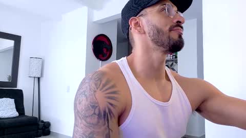 tony muscle1 online show from 26, 10, 2025