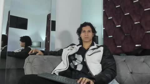 Snapshot of tonybenedetti chatting on 29, 3, 2026 Tony Benedetti online show from 29, 3, 2026
