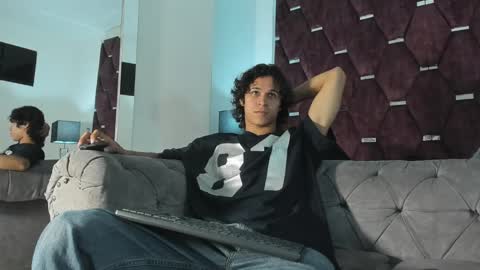 Snapshot of tonybenedetti chatting on 1, 4, 2026 Tony Benedetti online show from 1, 4, 2026