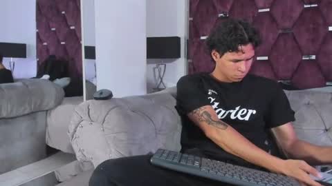 Snapshot of tonybenedetti chatting on 26, 6, 2026 Tony Benedetti online show from 26, 6, 2026