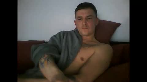 tonystrawberry online show from 24, 3, 2026