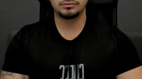 TonyWilcox online show from 17, 11, 2025