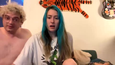 toobna2 online show from 25, 5, 2026