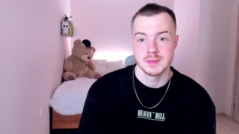 Snapshot of toohornyserj chatting on 11, 1, 2025 toohornyserj online show from 11, 1, 2025