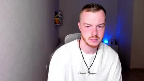 Snapshot of toohornyserj chatting on 14, 9, 2025 toohornyserj online show from 14, 9, 2025